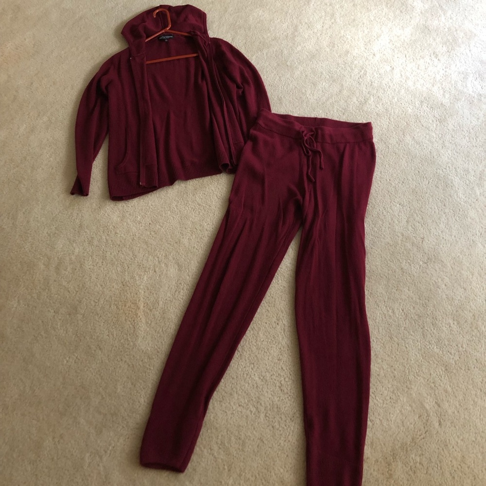 Wendy Williams hoodie sweater set size S Merlot